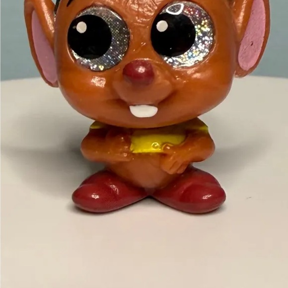 Disney Doorables Hard To Find Gus Gus! - Picture 2 of 2